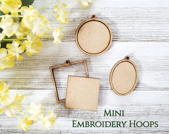 1x Mini Wooden Embroidery Hoops, Small Hoops, Small Hoops for Necklaces, Mini Hoops Pendants, Mini Round Wooden Hoop, Tiny Embroidery Hoop