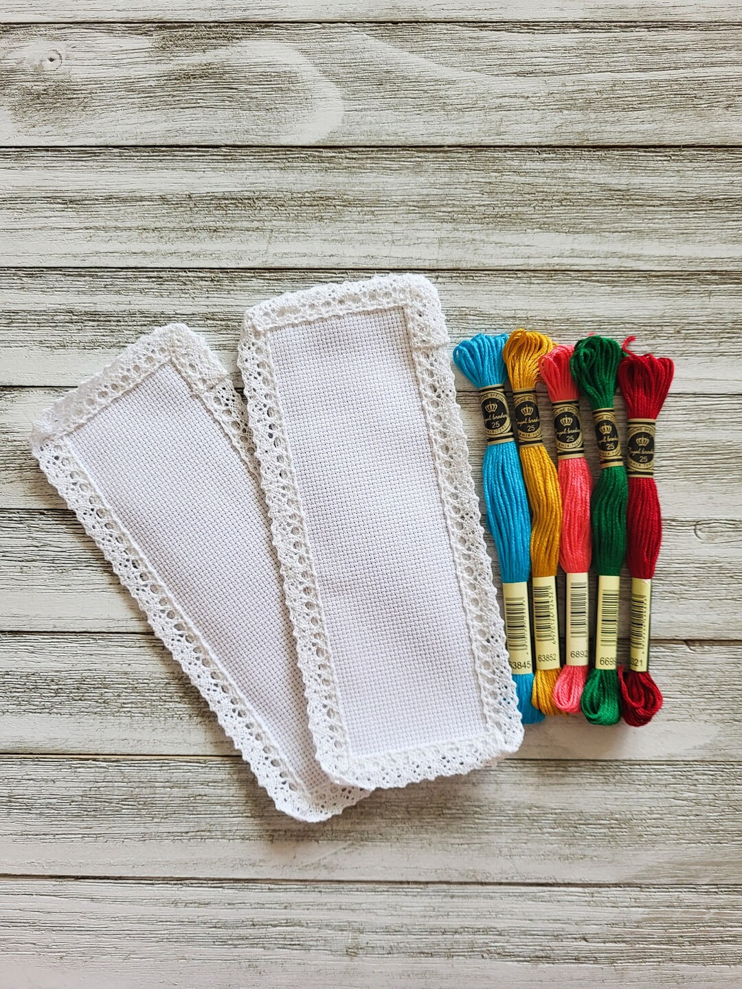 Kit 2 Blank Bookmarks to Cross Stitch 5 Embroidery Flosses 8x 3 14