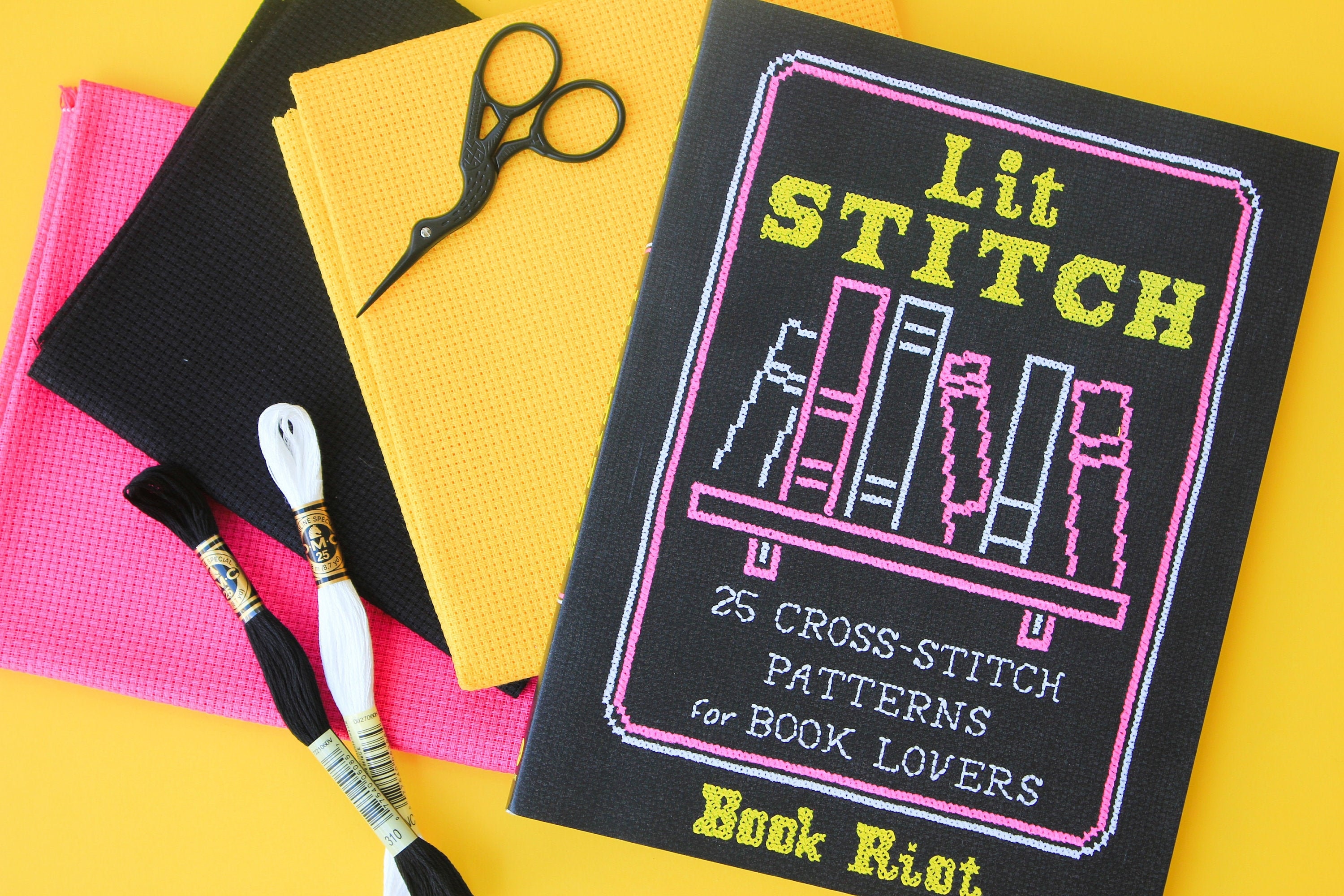 Lit Stitch: 25 Cross Stitch Patterns for Book Lovers — SewLéana