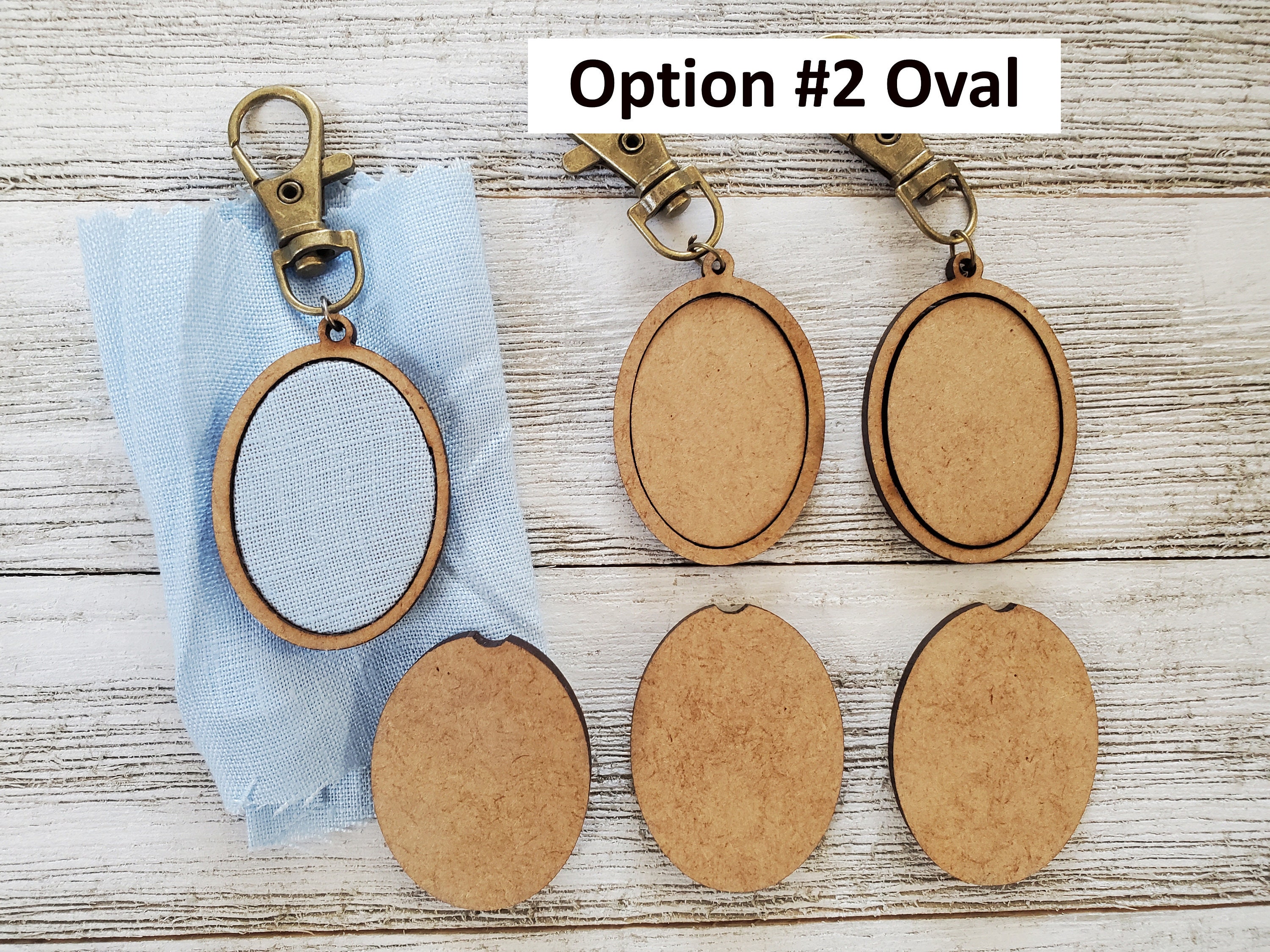  Piutouyar Mini Embroidery Hoop Wooden, Small Cross Stitch Hoop,  Heart Embroidery Hoop for Keychain, DIY Pendant , Jewelry(1.6×1.6 Inch,  10Pcs)