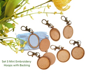 3x Mini Wooden Embroidery Keychain Hoops with Backing, Hoop for Cross Stitch, Small Hoops, Mini Hoops Pendants, Mini Round Wooden Hoop