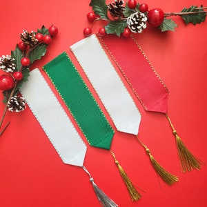 Set 4 Bookmarks to Cross Stitch - 14 count - Approx. 22 x 84 stitches - 19cm x 5.cm (without the tassel)/ DIY Christmas Bookmark