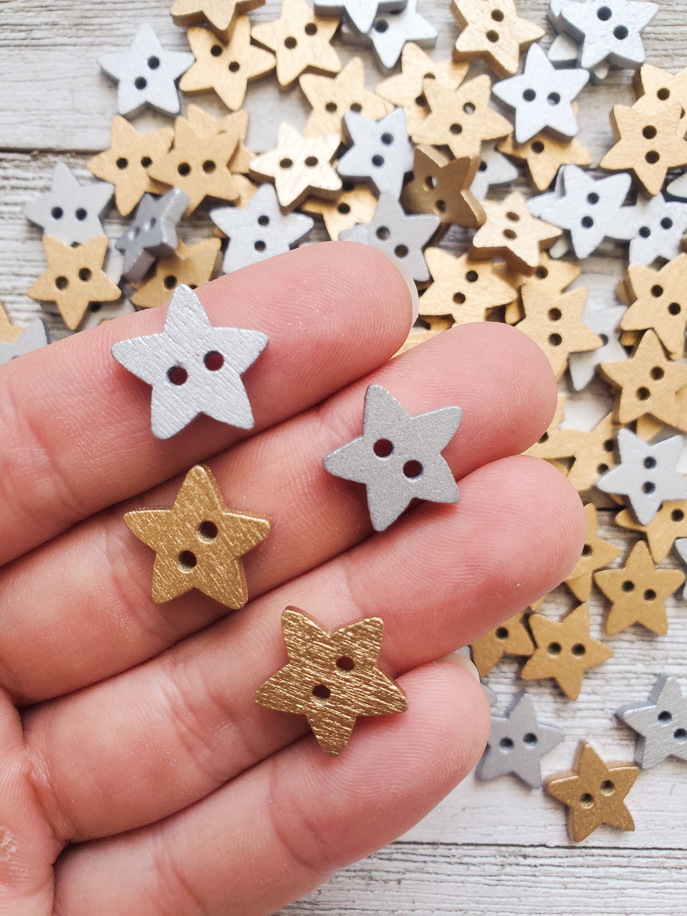 Pack 20x Wooden Star Buttons, Star Embellishments, Mini Star Button, Small  Star Button, Star Button two Holes, Tiny Star Button, Gold Star