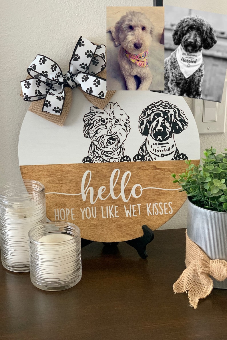 Personalized Peek Pet Portrait Door Hanger from Photo/ Pet Door Decor/ Pet Wreath/ Dog Welcome Plaque/ Pet Owner Gift for Dog Lover/ Dog Mom