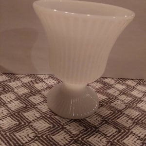 Vintage Milk Glass E.O. Brody Company M7000 Pedestal Vase/Planter
