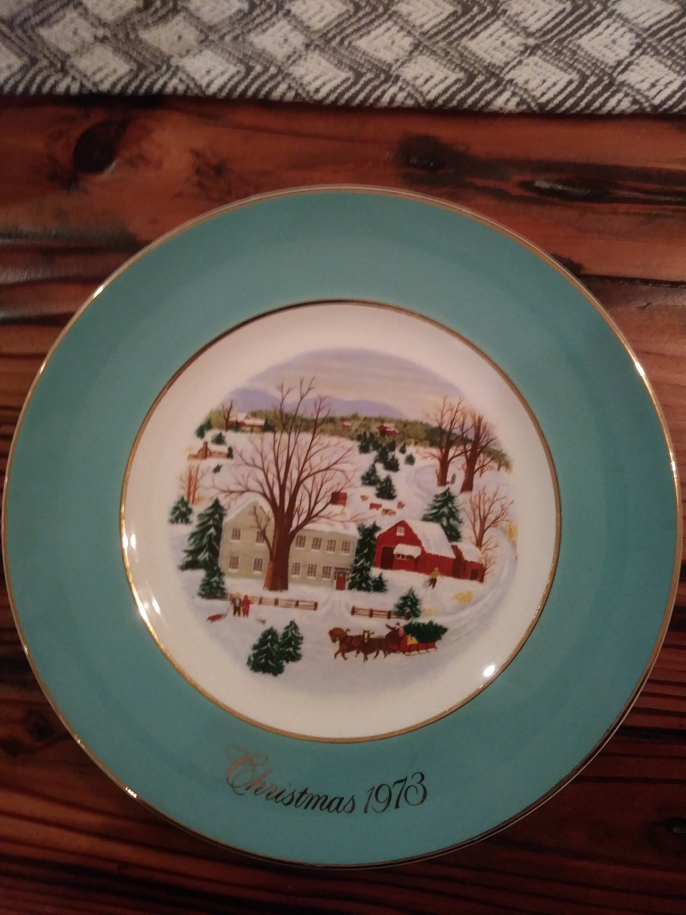 Vintage Avon Christmas Plate 1973 christmas on the Farm - Etsy UK
