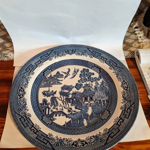 Churchill Blue Willow England Lg Dinner Plate