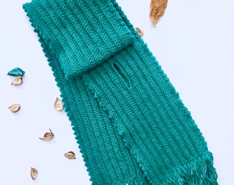 Crochet Keyhole Scarf Pattern | Ribbed Neck Warmer (Digital Download)