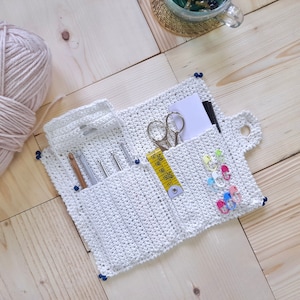 Crochet Hook Case Pattern | Instant Download | Everyday crochet hook holder