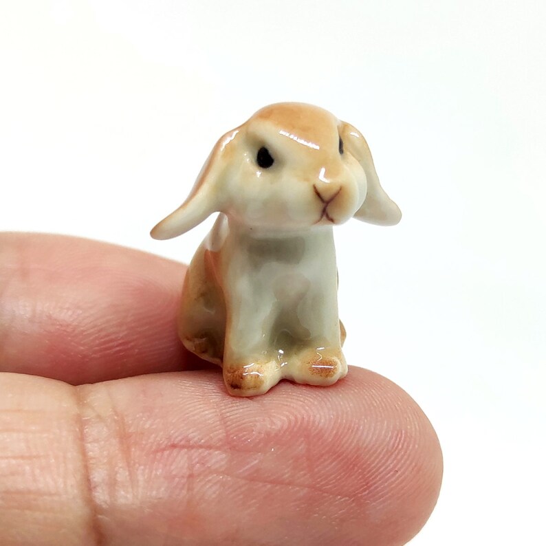 tiny figurines bulk
