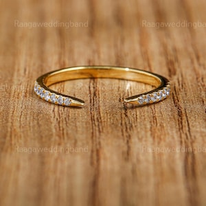 14k Pave Moissanit Diamant Öppen Manschett 6 mm Klo Diamantring Unik Öppen Vigselring För Bröllop Tunn Minimalistisk Stapelring Gåva