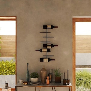 Modern Metal Wine Rack – Wall Mounted 8 Bottle Wine Holder – Minimalist Home Bar Decor