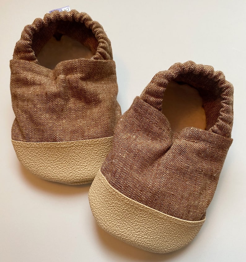 tan baby shoes tan linen moccasins newborn moccasins soft shoes for toddlers Tan baby moccasins baby shower gift
