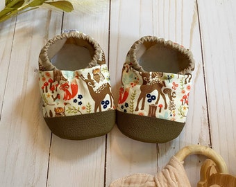 Woodland baby moccasins - baby items - newborn shoes - soft baby shoes - gender neutral baby shower gift - baby moccs - crib shoes