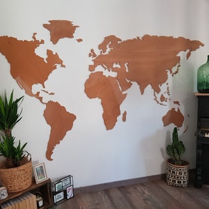 Mapa mundial 2m80 en 1m70 en relieve de madera