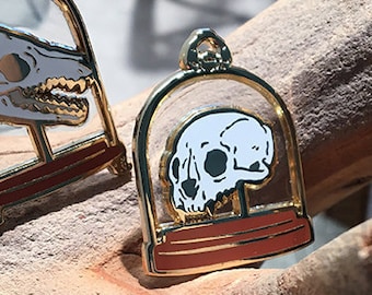 Lynx Skull Cloche - Series 2 - Collectable Enamel Pin