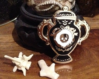 Decorative Skull Vase - Series 2 - Collectable Enamel Pin