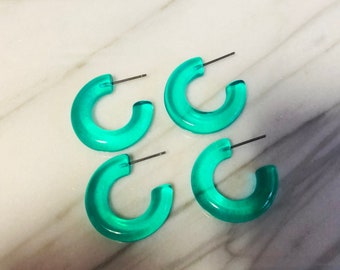 25mm Neon green clear lucite huggie hoop earrings, Green transparent huggie hoops, Green clear hoop earrings, Petite size lucite hoops