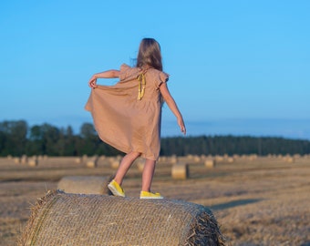 Girls flutter sleeve dress, girls linen dress, toddler sundress, girls clothes for spring summer outfit, little girl clothes, twirl dress