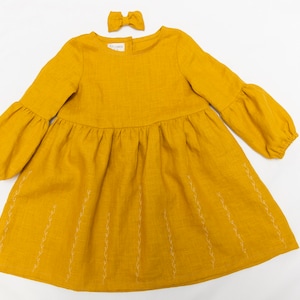 Leinen Mädchen Kleid, lose Leinen Kleid, lange Ärmel Kleid, Kleinkind Leinen Kleid, Mädchen Leinen Kleid mit Stickerei Rock, Puffärmel Kleid