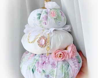 Pumpkin topiary Stacked pumpkins Shabby chic pumpkin