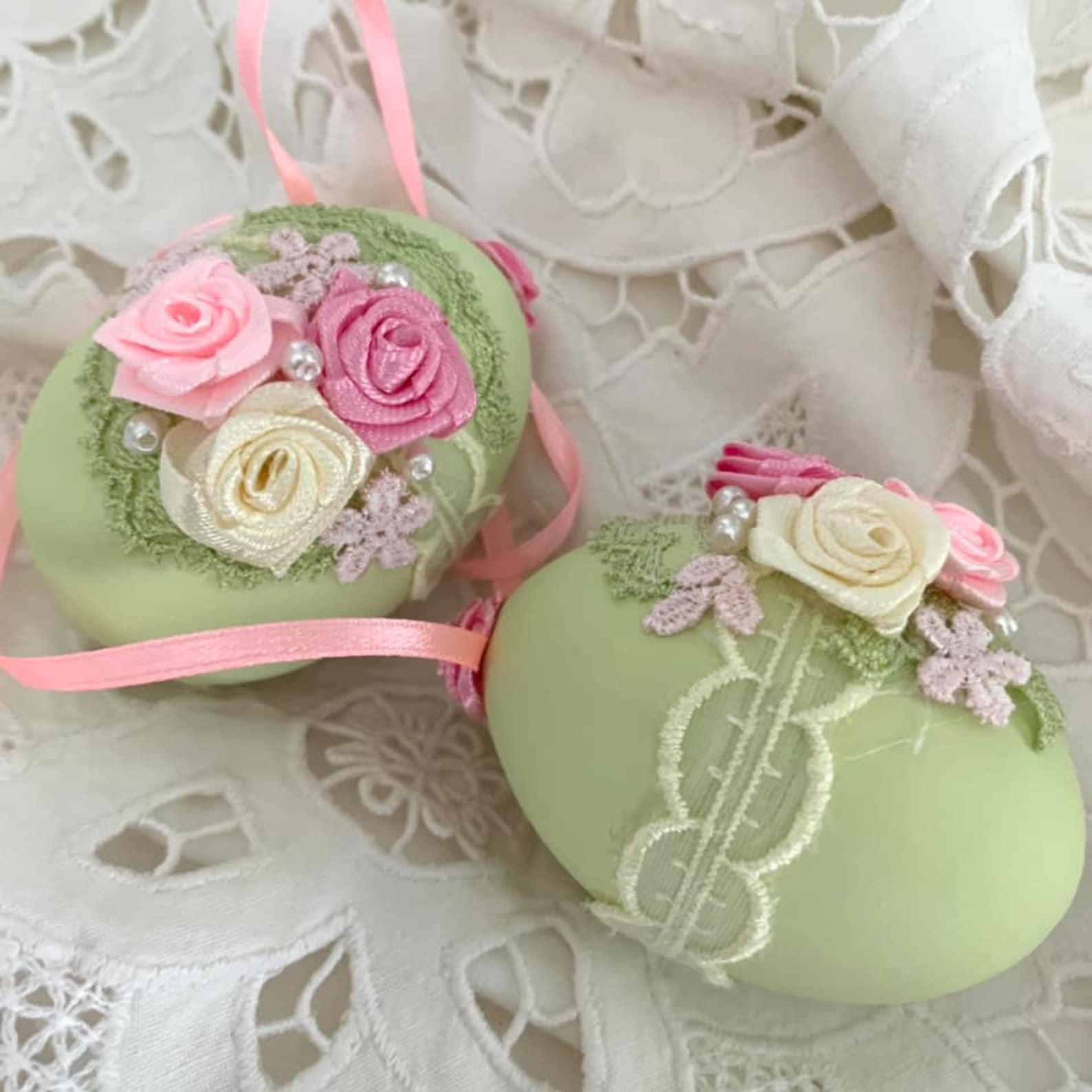 SET 2 Shabby Chic Easter Eggs Decorative Eggs Wooden Easter Eggs - Etsy