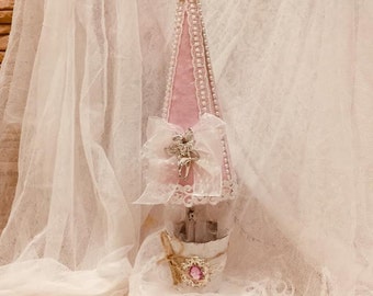 Tannengrüner Samt mit Weihnachtsengel im Shabby Chic Stil.