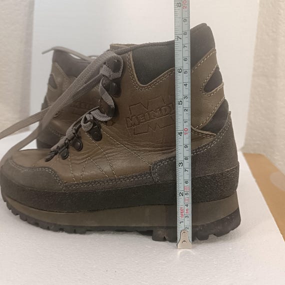 Meindl Hiking Walking Mountain Leather Ankle Boots Brown  display picture 2