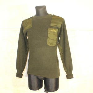 Hunter Jumper Green Wool Sweater: Medium Size Commando Style for Shooting