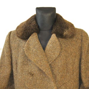 Vintage 70s Edwardian Brown Tweed Wool Coat with Fur Collar | Double Breasted Winter Overcoat Size M
