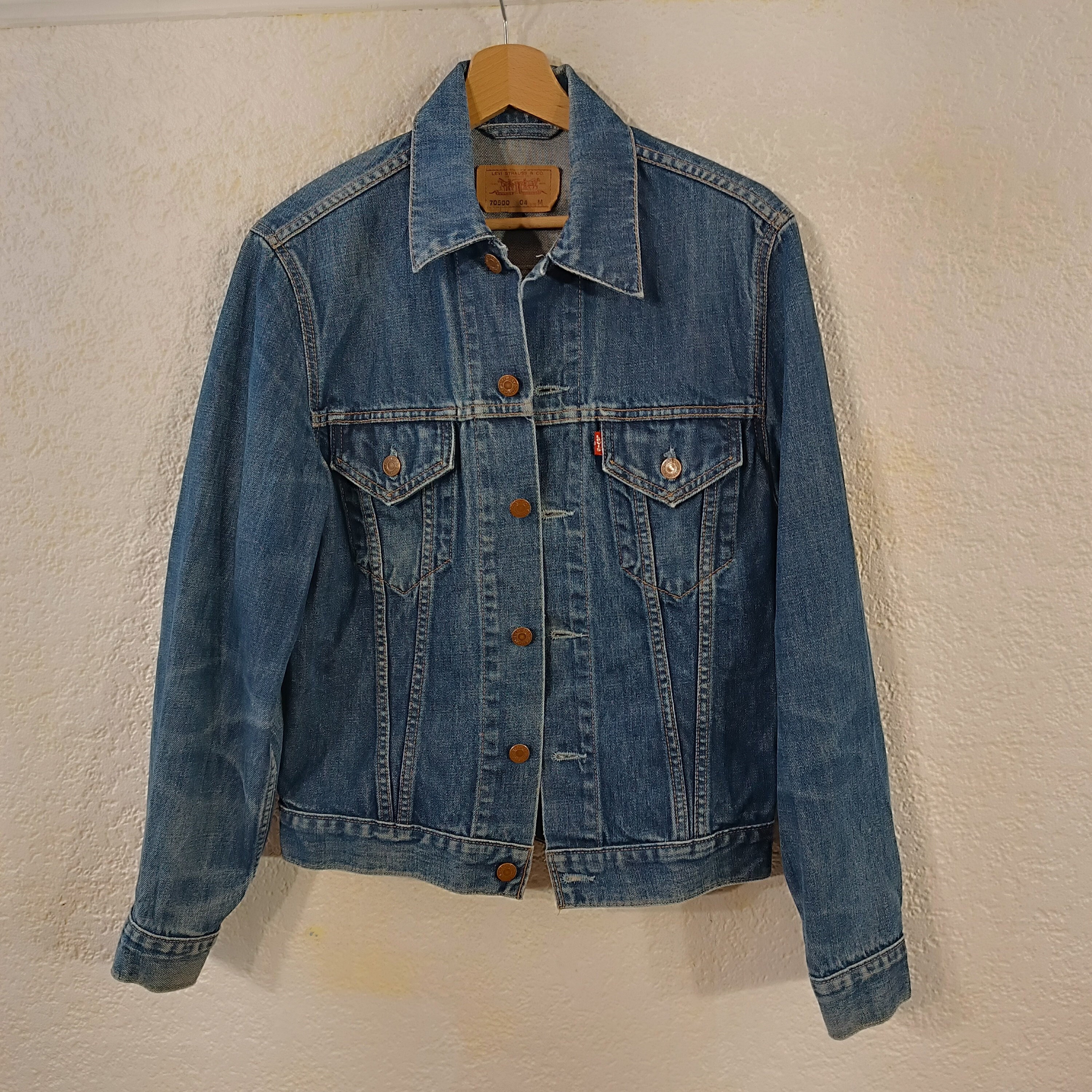 Levis trucker jacket, Levis Jean jacket, Levis denim jacket, Levis Jacket M, 70500 Levis jacket, vintage trucker jacket, Levis Jacket Size M - Etsy España Levis trucker jacket, Levis Jean jacket, Levis denim jacket, Levis Jacket M, 70500 Levis jacket, vintage trucker jacket, Levis Jacket Size M - Etsy España
