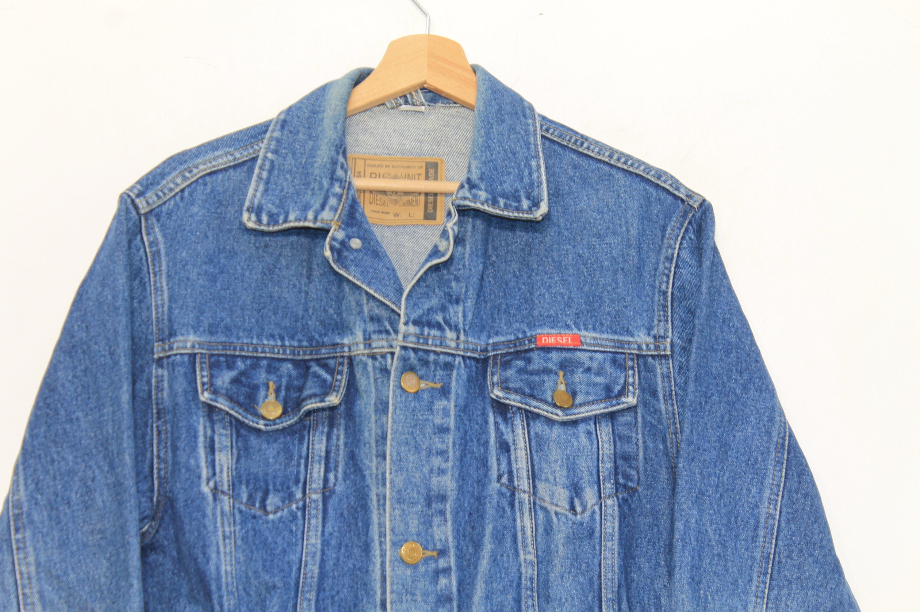 J Crew Type 2 Vintage 90s Oarsman Label Pleated Buckle Denim