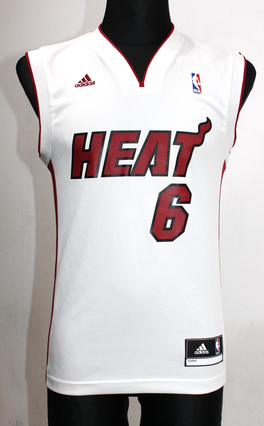 Adidas NBA Miami Heat Lebron James #6 White Jersey Men's XS