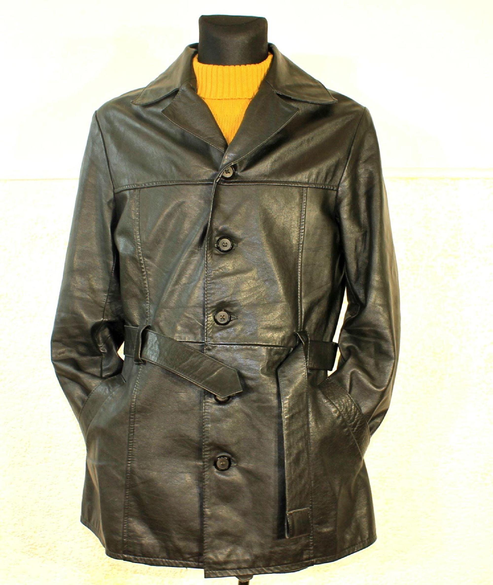 ジャケット・アウター vintage gimmick leather trench coat Detective Coat Black Leather: Vintage 70s Trench Medium Belted
