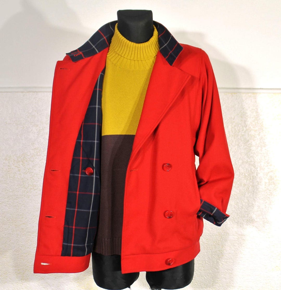ジャケット・アウター Special Vintage Burberry coat for Women Vintage Burberry Women's Red Wool Trench Coat With Checkered Liner