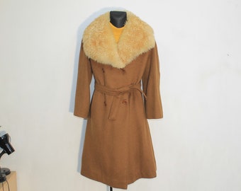 Alpaca Coat Brown Women, 60s Vintage Belted Coat, Shearling Collar, Winter Wool Coat, Double Breasted coat, Mohair coat, Wool Trench coat M