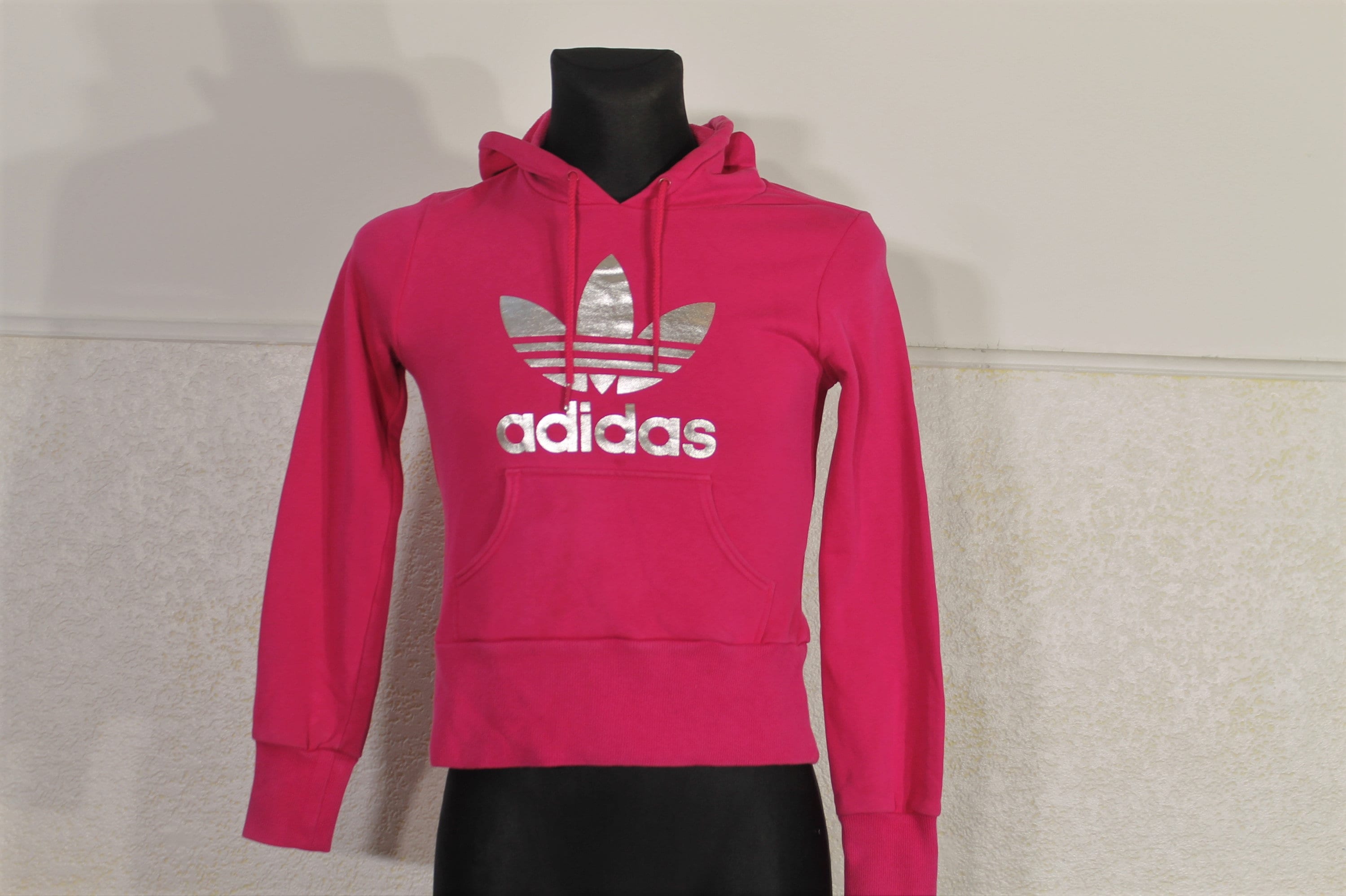 Hot pink adidas clearance hoodie