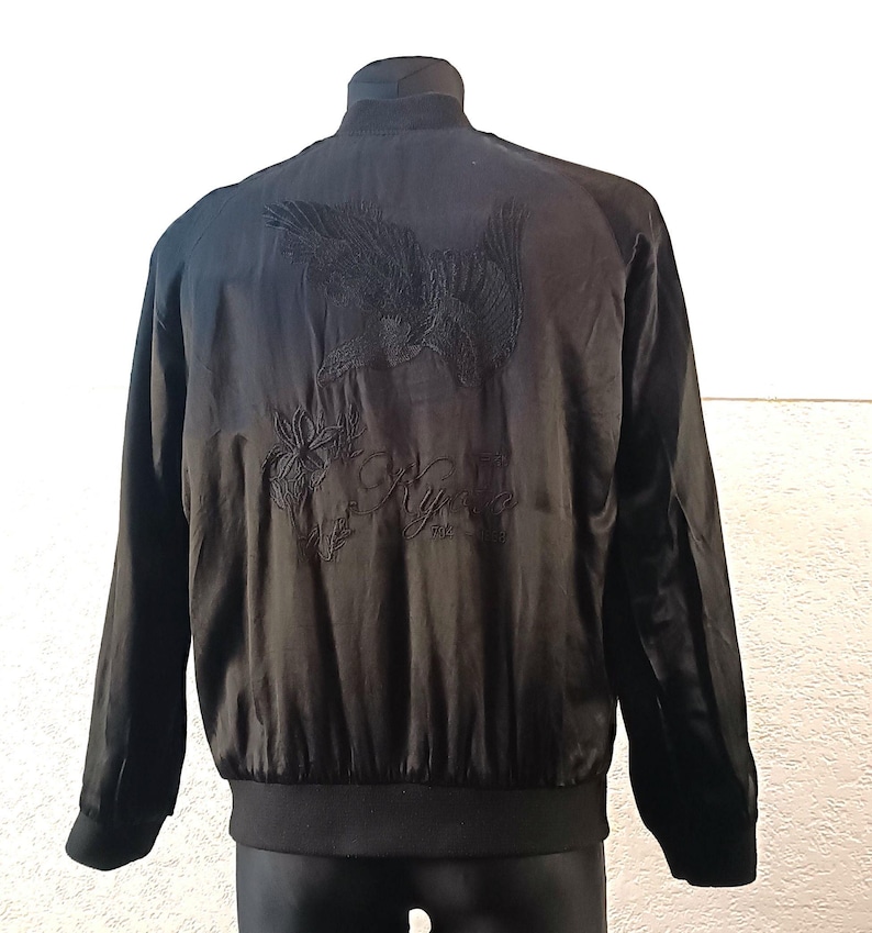 Reversible Sukajan Japanese-Inspired Embroidered Eagle Bomber Jacket - Black Kyoto Style Sweatshirt (Size M)