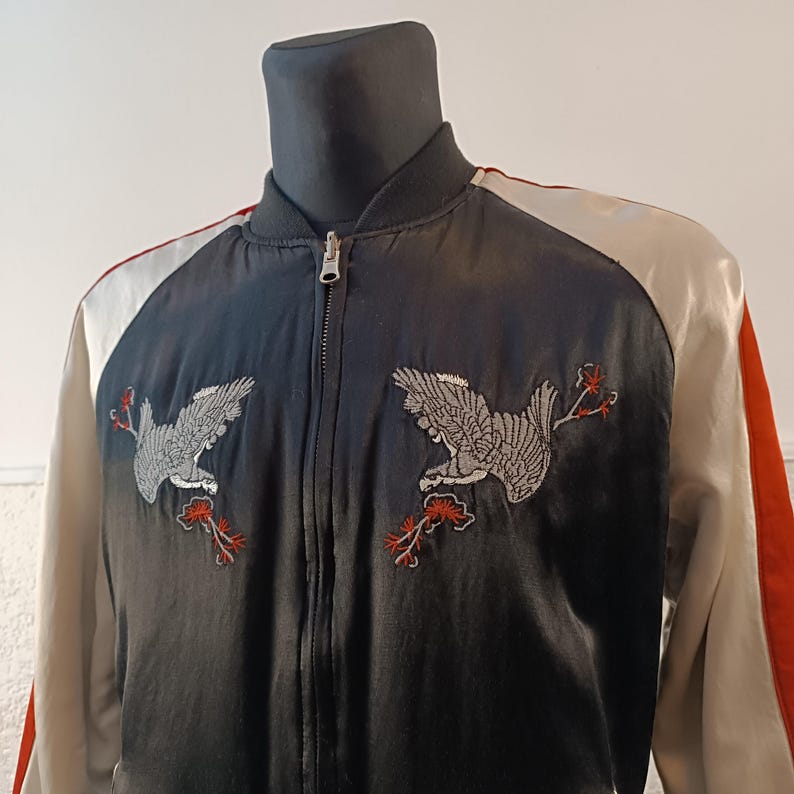 Reversible Sukajan Japanese-Inspired Embroidered Eagle Bomber Jacket - Black Kyoto Style Sweatshirt (Size M)