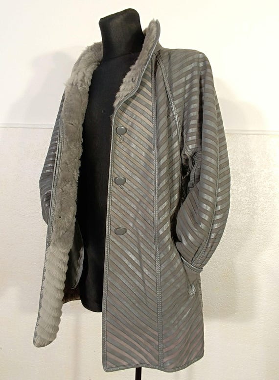 Leather Coat Grey Striped Vintage: Warm Winter Trench Medium Size