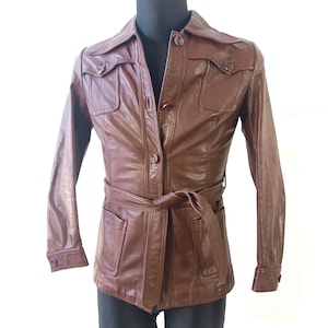 Vintage 70s Brown Leather Safari Drive Jacket | Medium Belted Trench Coat for Adventurous Style