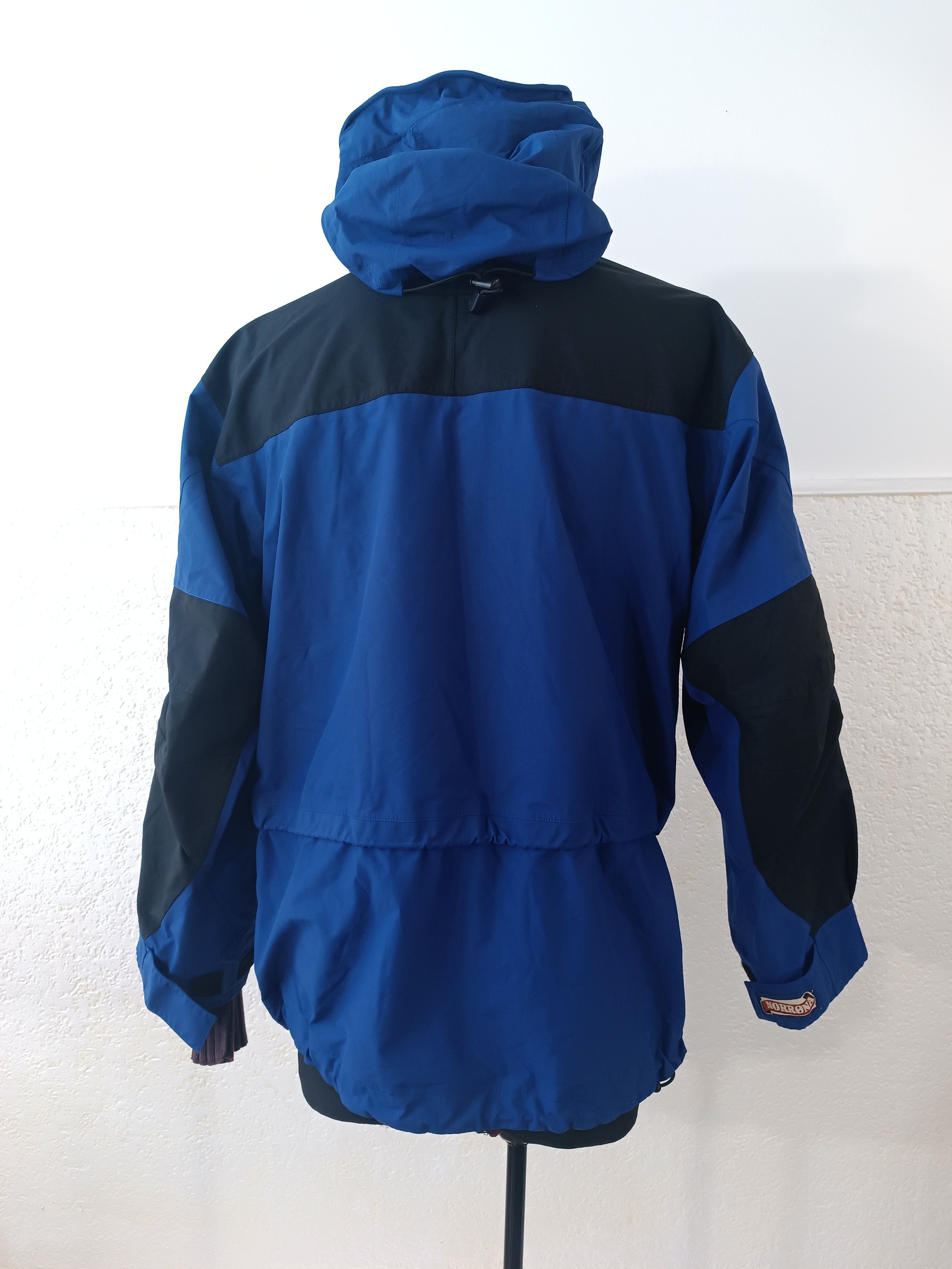 Norrona Goretex Jacket, Norrona Trollveggen, Softshell, Windbreaker, Hiking Jacket, Ski Jacket, Vintage Norrona Jacket, Hooded Jacket Size M - Etsy Norrona Goretex Jacket, Norrona Trollveggen, Softshell, Windbreaker, Hiking Jacket, Ski Jacket, Vintage Norrona Jacket, Hooded Jacket Size M - Etsy