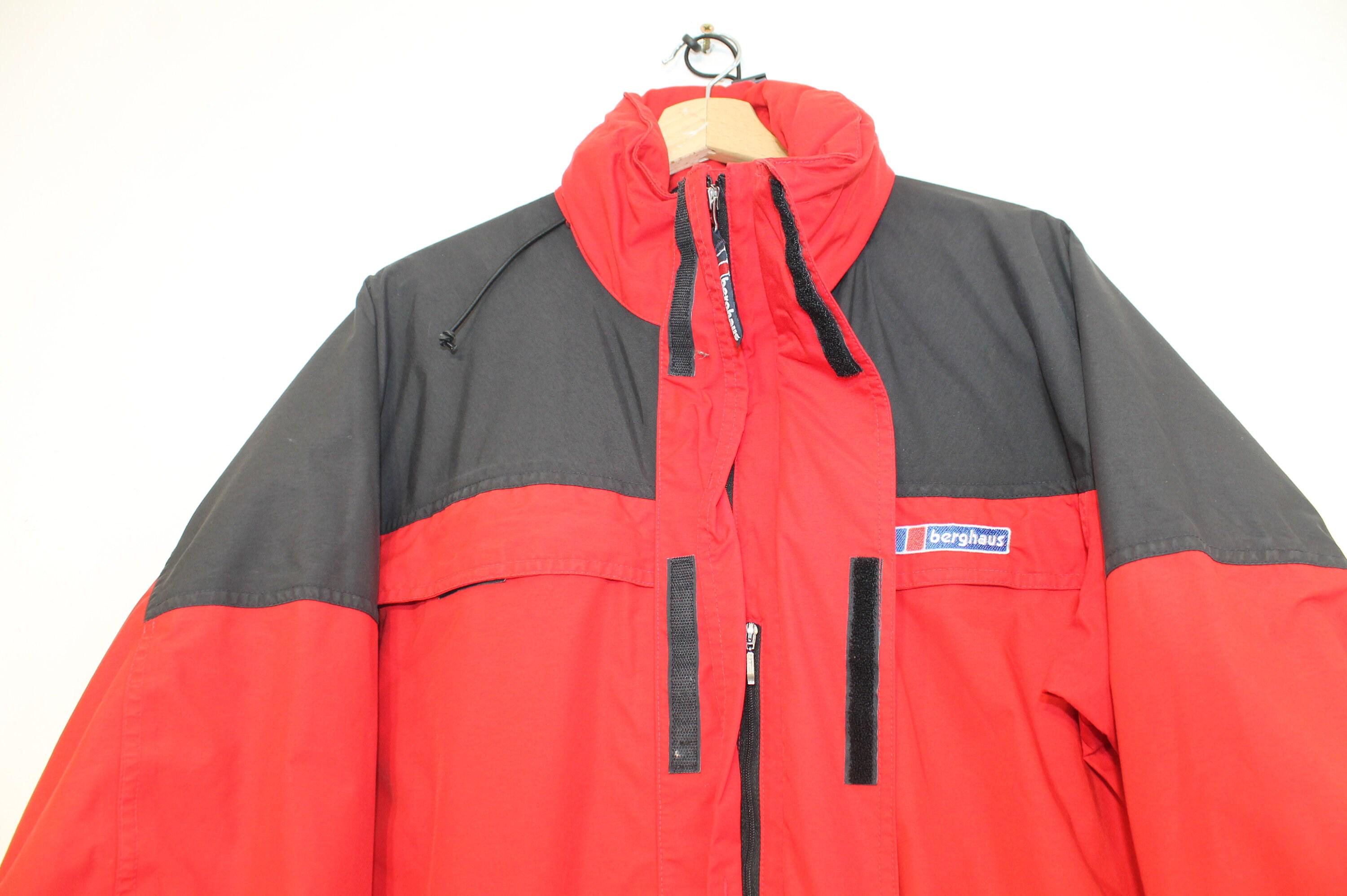 Berghaus Jacket Men Red Gemini Gore-tex Hooded Vintage Small 80s