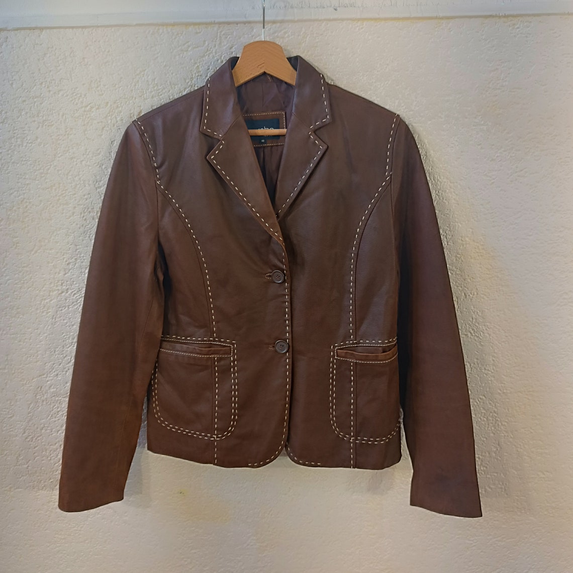Brown Leather Blazer: Vintage 90s Suede Buttoned Safari Jacket, foto 3 di 5