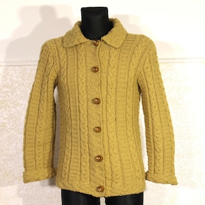 kardigan warkoczowy, kardigan Aran, musztardowy kardigan z lat 70., sweter Aran, kardigan wełniany, sweter warkoczowy, norweski kardigan rozmiar M