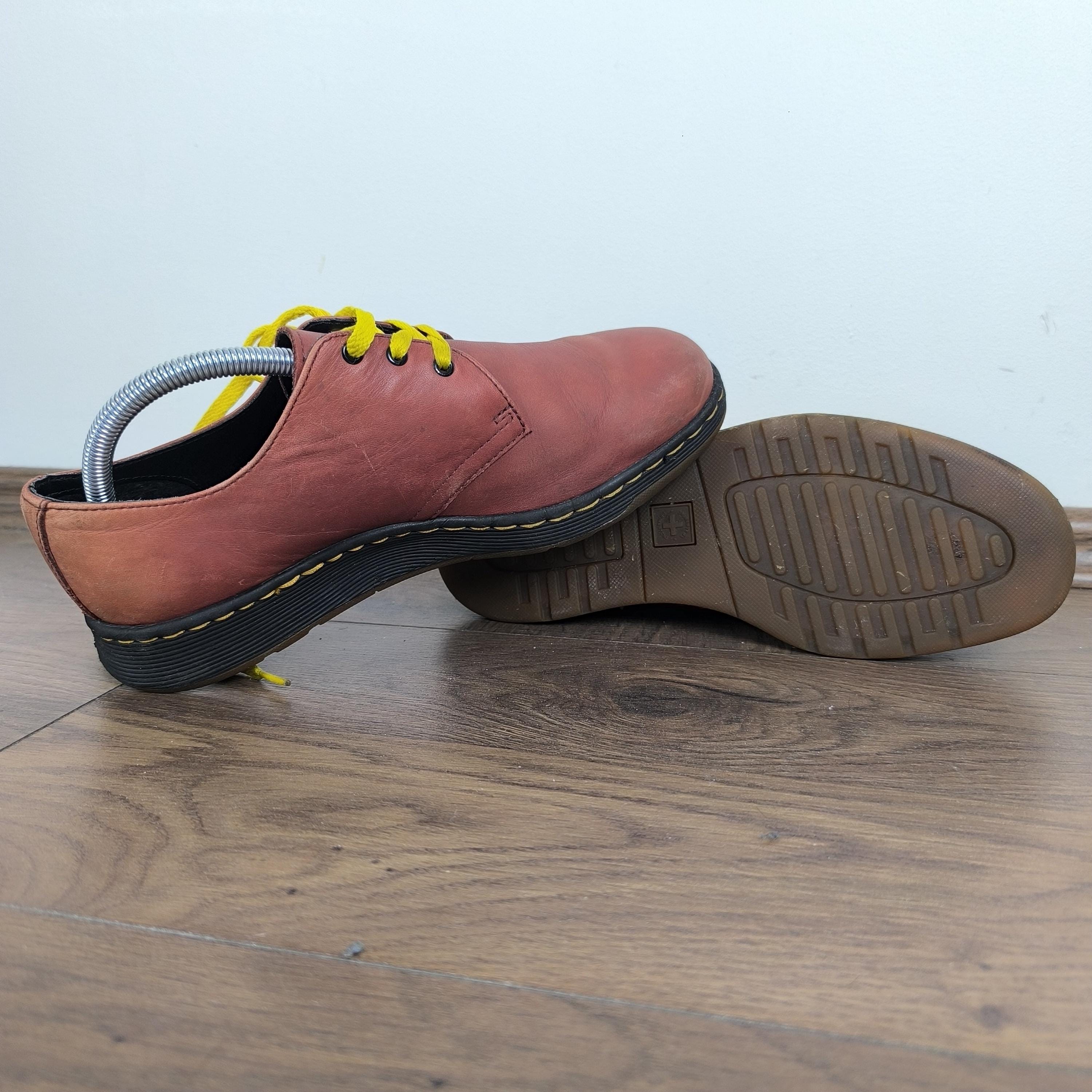 Dr. Martens Cavendish Cherry Red Leather Oxford Shoes SoftWair Low Top Comfort Dr. Martens Lowell | Cherry Red Orleans | SVD USA main image 3