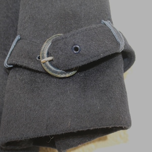 Vintage 80s Navy Wool Tyroler Loden Overcoat - Gothic Style Winter Trench for Women, Medium Size