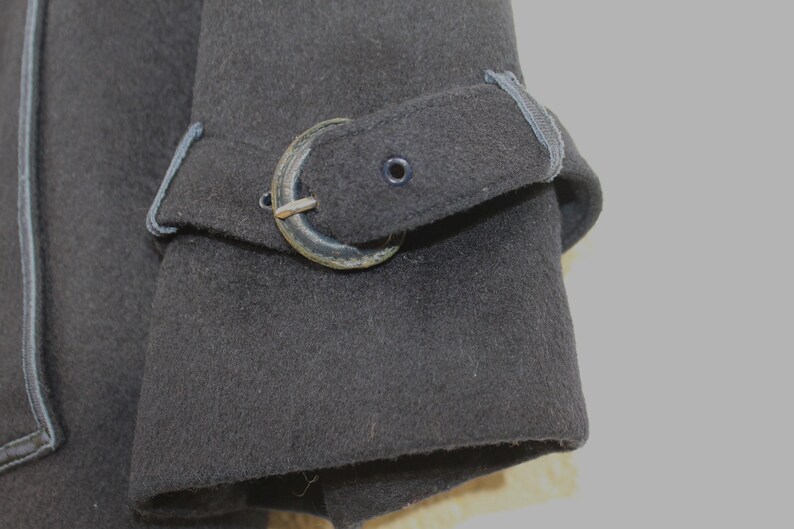 Vintage 80s Navy Wool Tyroler Loden Overcoat - Gothic Style Winter Trench for Women, Medium Size