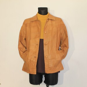 Veste en cuir femme / veste boutonnée marron beige / veste en cuir souple vintage / veste vintage années 80 femme taille moyenne / blazer safari marron