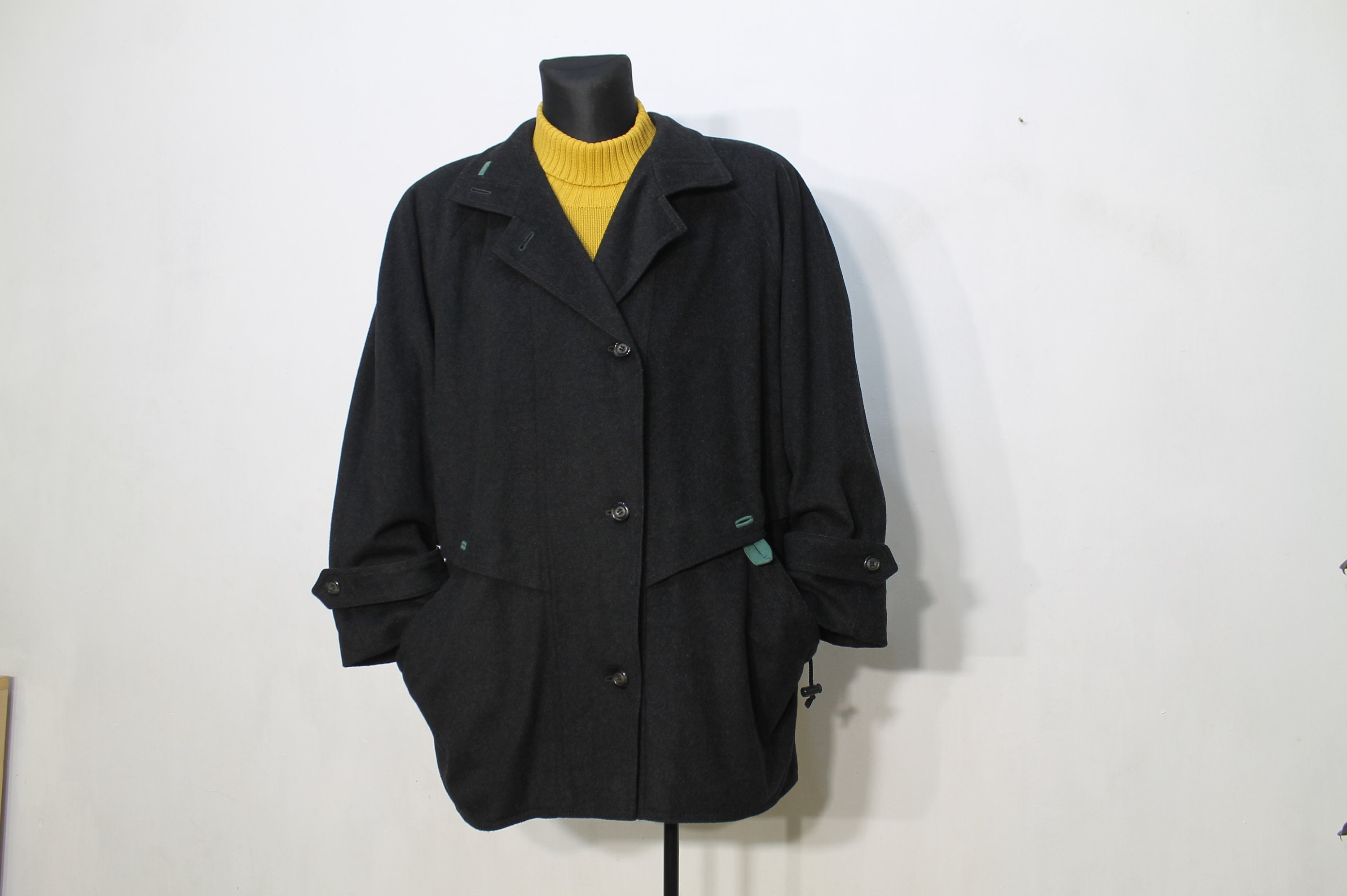 Vintage 80s Toscana Loden Black Wool Mid-length Tyroler Bavarian